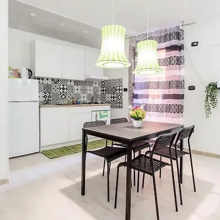 Maclahouse Centrale Daire Napoli